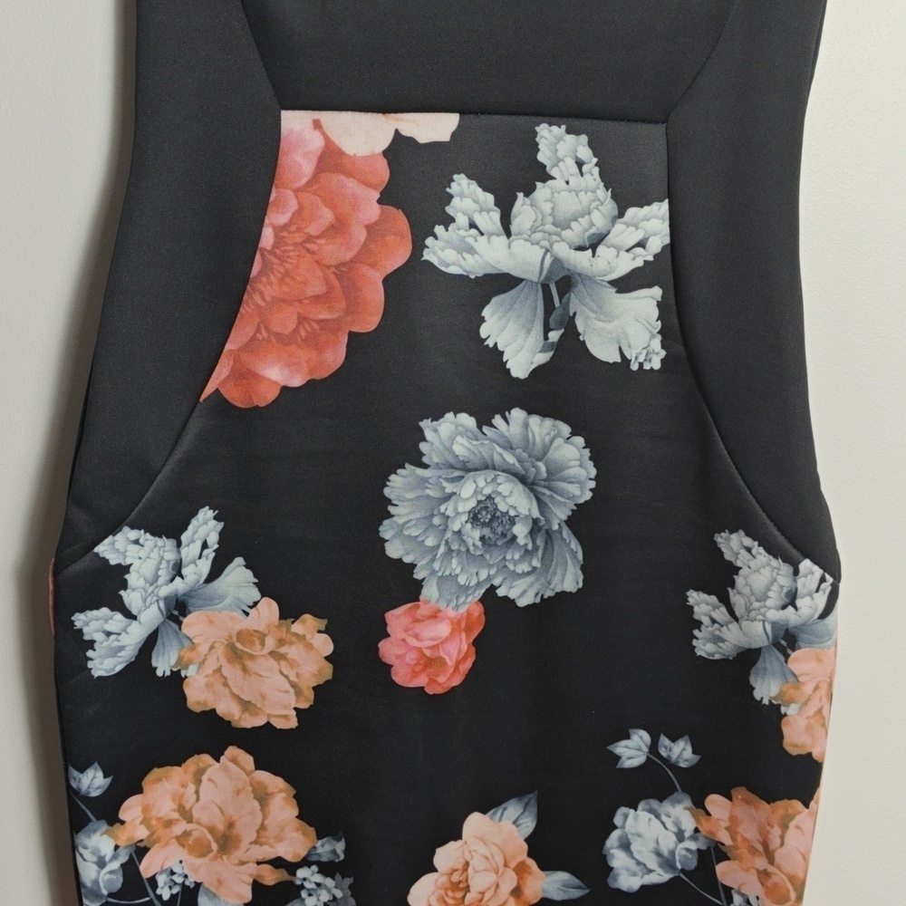 FANTAIST Floral Sleeveless Dress - Black and Multi Size Medium - Picture 6 of 16
